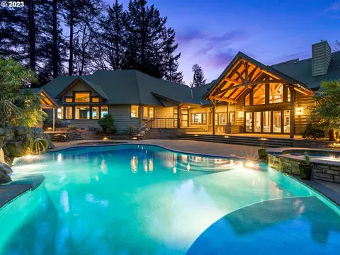 5050 SW Homesteader Rd, Wilsonville, OR 97070