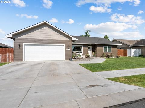 2365 NE 8th St, Hermiston, OR 97838