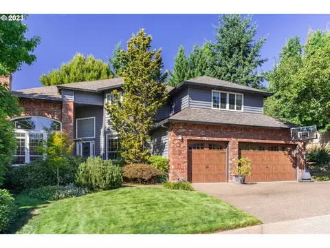 2520 Remington Dr, West Linn, OR 97068