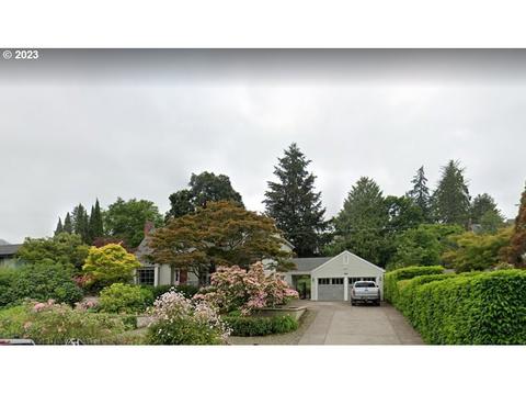 2396 Olive St, Eugene, OR 97405 photo 1
