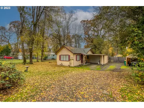10325 SW 82nd Ave, Portland, OR 97223