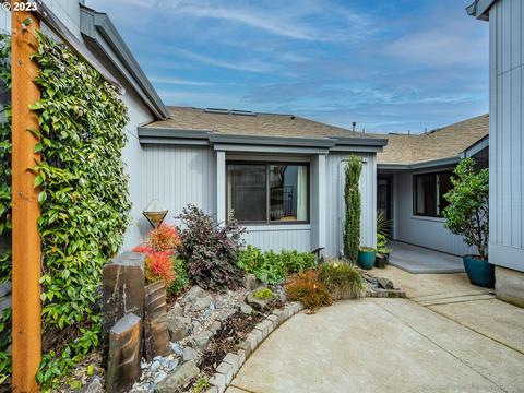 306 Spyglass Dr, Eugene, OR 97401 photo 1