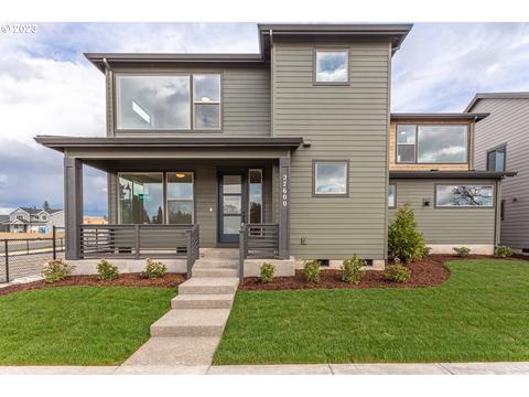 27600 SW Willow Creek Dr, Wilsonville, OR 97070