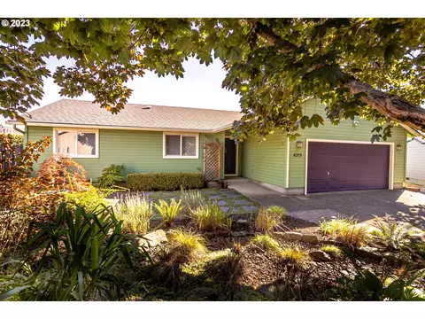 4215 Ashley Ln, Eugene, OR 97402