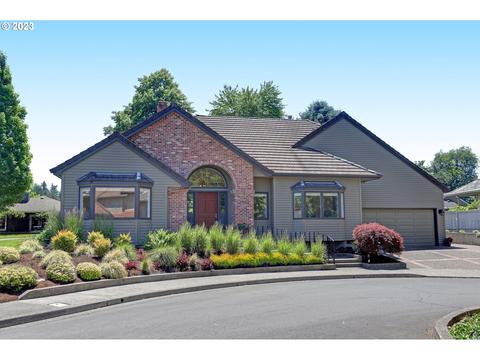 7460 SW Chapel Ct, Portland, OR 97223