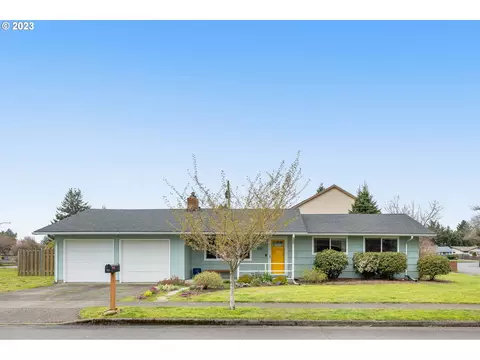 935 SE 168th Ave, Portland, OR 97233
