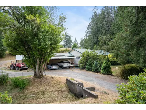 18176 S Fernwood Rd, Molalla, OR 97038