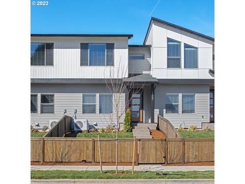 18004 NE 47th Ave #12, Vancouver, WA 98686