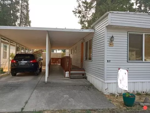 47775 Berry St, Oakridge, OR 97463