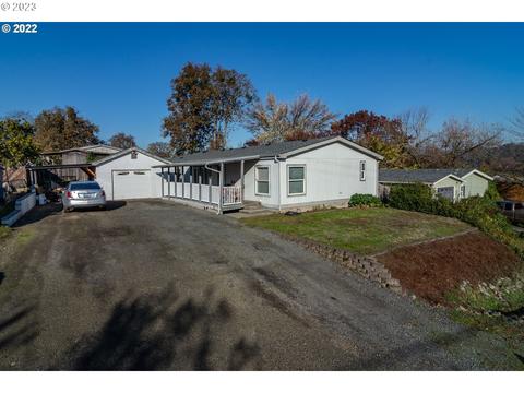 770 SE Thompson Ave, Winston, OR 97496