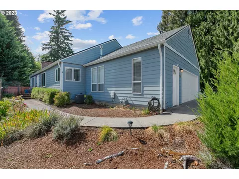 1005 NW 120th Cir, Vancouver, WA 98685