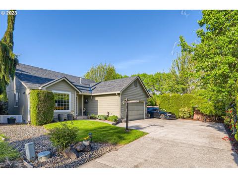 2202 NW 143rd Cir, Vancouver, WA 98685