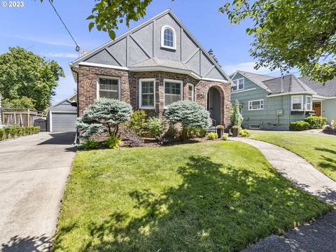 1926 NE 62nd Ave, Portland, OR 97213