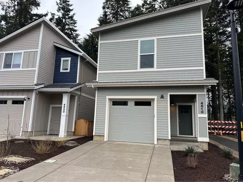 4510 SE Fleming St #72, South Beach, OR 97366