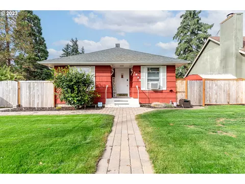 1839 16th Ave, Albany, OR 97321