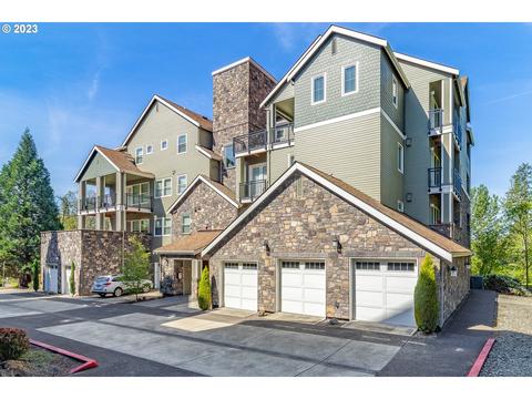 11537 SE Hawk Ledge Ln, Happy Valley, OR 97086