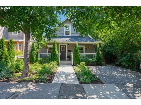 5126 SE 87th Ave, Portland, OR 97266