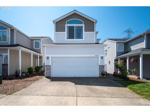 13660 SW Blue Spruce Ct, Tigard, OR 97224