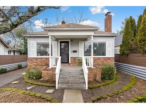 6719 SE 68th Ave, Portland, OR 97206