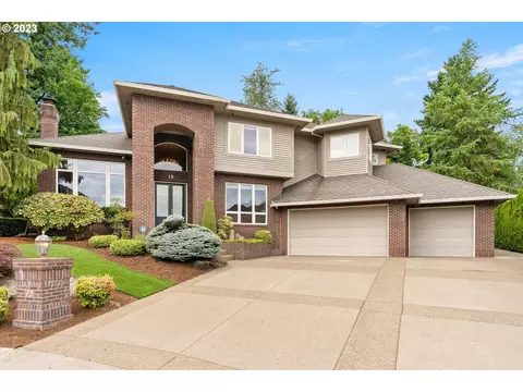 15 SE Avondale Ct, Gresham, OR 97080
