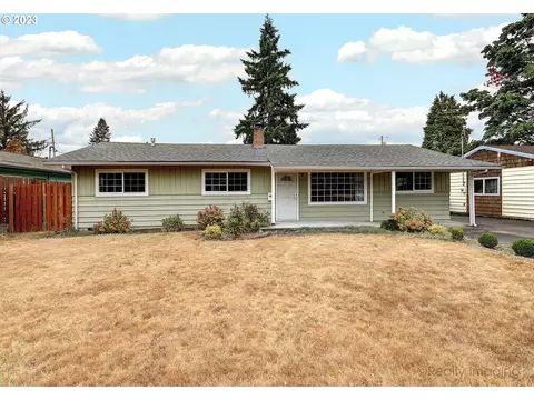 11741 NE Russell St, Portland, OR 97220