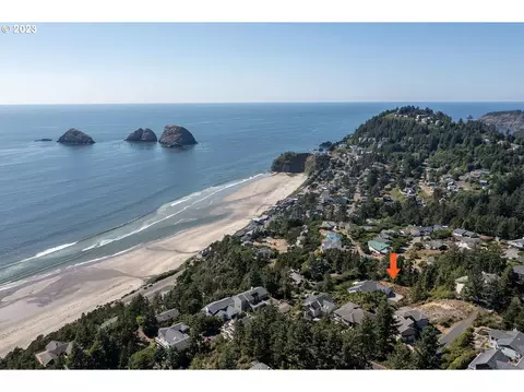 Pinewood, Oceanside, OR 97134
