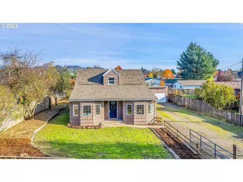 1502 Bridge St, Lafayette, OR 97127
