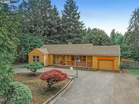 710 NE South Shore Rd, Portland, OR 97211