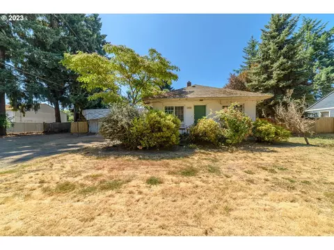 3968 Jessen Dr, Eugene, OR 97402