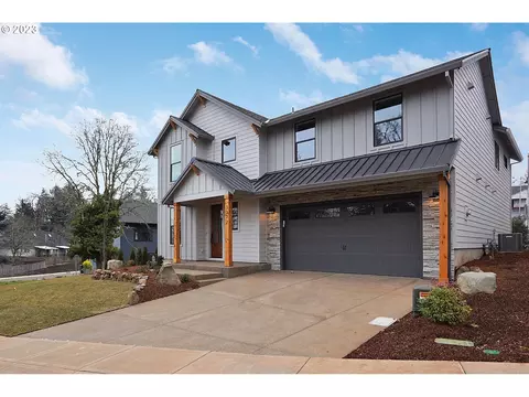 3272 S Earhart St, Salem, OR 97302