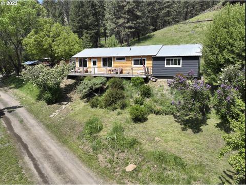 49708 S Hwy 395 Hwy, Ukiah, OR 97880