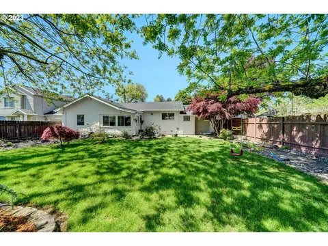 3531 SE 164th Ave, Portland, OR 97236