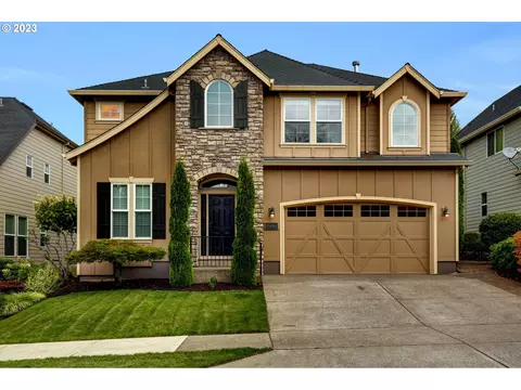 11859 SE Aerie Crescent Rd, Happy Valley, OR 97086