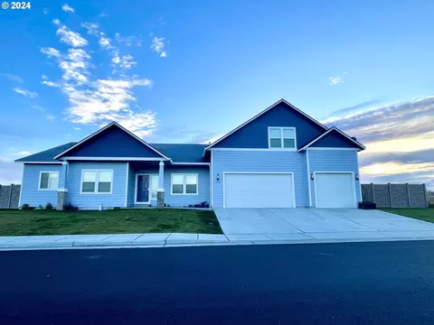 515 SW Desert Sky Dr, Hermiston, OR 97838