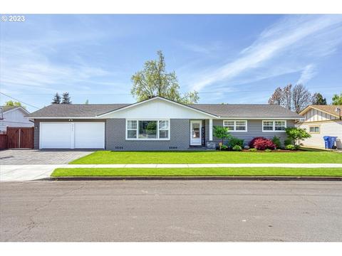 3792 Ibis St NE, Salem, OR 97305