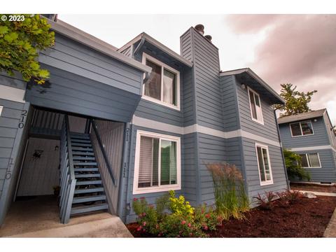 2330 SE Brookwood Ave # 211, Hillsboro, OR 97123