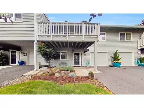 3876 Botticelli St # 31, Lake Oswego, OR 97035