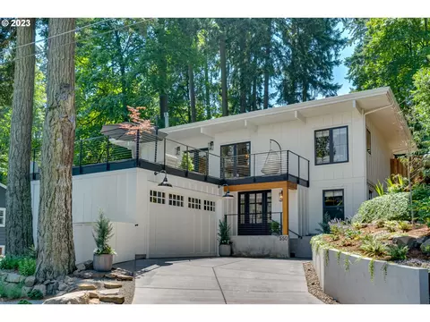 550 Middlecrest Rd, Lake Oswego, OR 97034