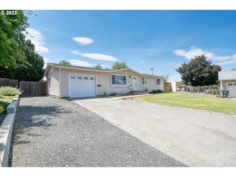 1317 SW 3rd Pl, Pendleton, OR 97801