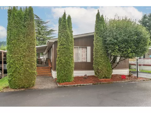 2420 Nightingale Ln, Kelso, WA 98626