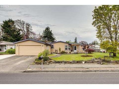 19319 Spring Valley Dr, Oregon City, OR 97045