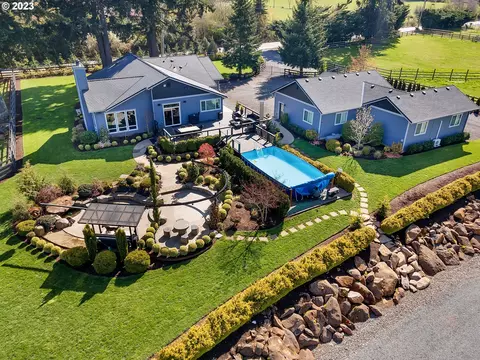 21285 S Lower Highland Rd, Beavercreek, OR 97004