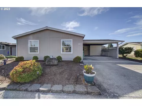 16500 SE 1st St #164, Vancouver, WA 98684
