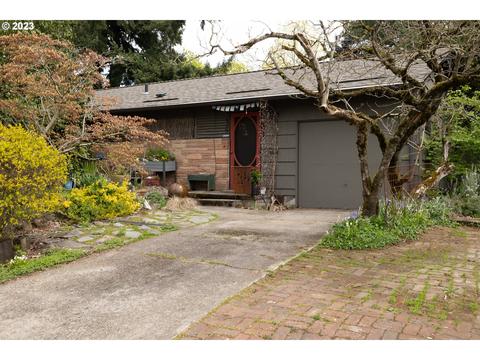 836 NE 125th Ave, Portland, OR 97230