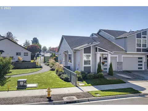 6568 SE Genrosa St, Hillsboro, OR 97123