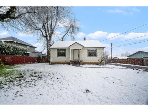 3815 SE Hillyard Rd, Gresham, OR 97080 photo 1