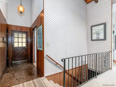 Entry Way - 35170 SE Highway 211, Boring, OR 97009 photo 1 of 3