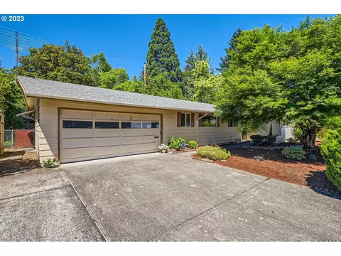 301 NE 168th Ave, Portland, OR 97230