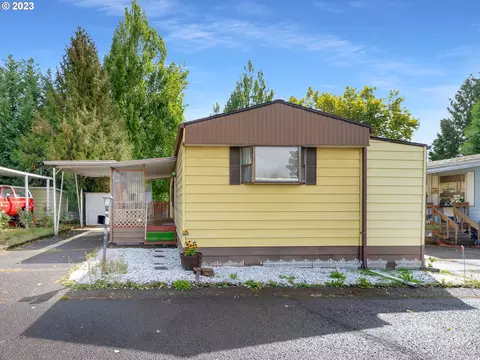 4407 SE Roethe Rd #38, Milwaukie, OR 97267