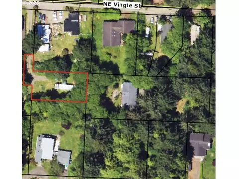 260 NE Vingie St, Yachats, OR 97498